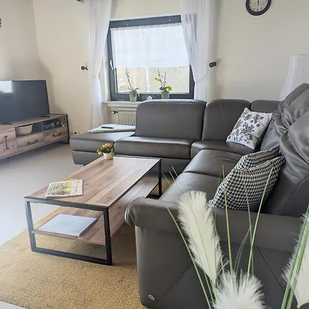 Ferienwohnung Christine Mit Sauna Und Whirlpool Utzerath Exterior photo